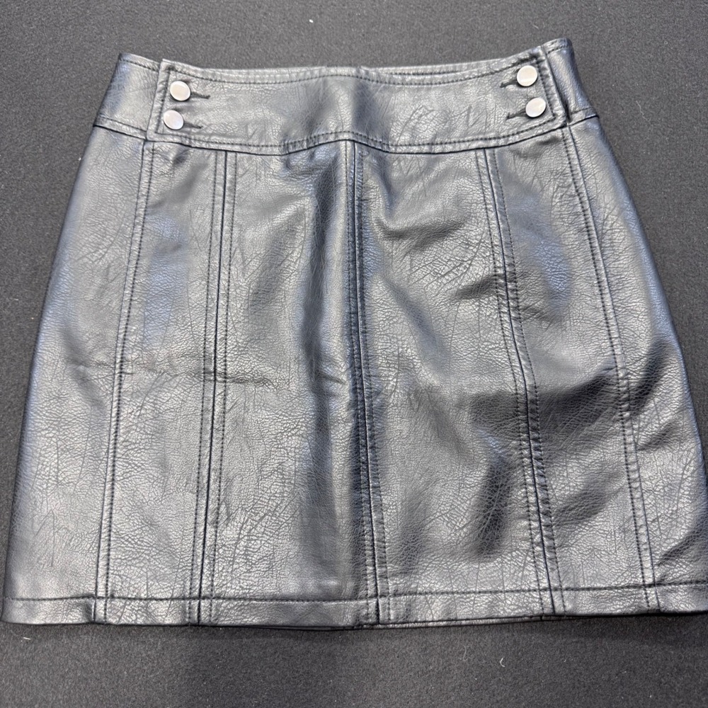Free People Vegan Faux Leather Mini Skirt Black Button Detail Size 4